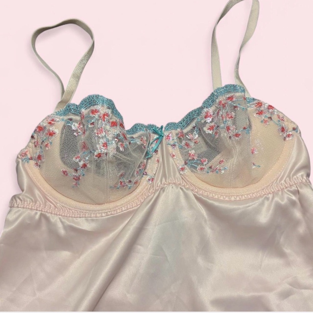 Victoria’s Secret Satin Slip Dress Chemise Floral Lace Pink XS NWT